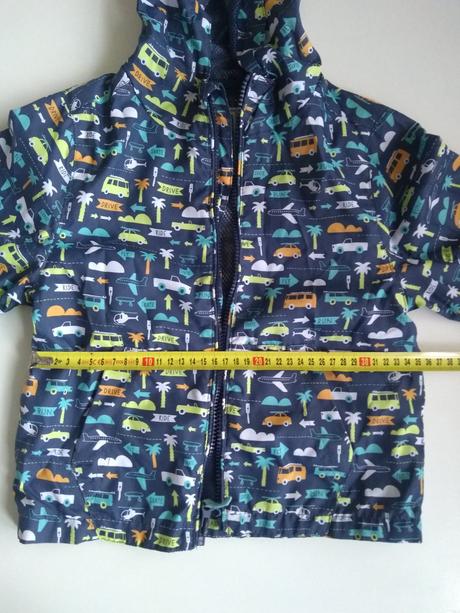 Tenká bunda 3-4 roky, tu,104