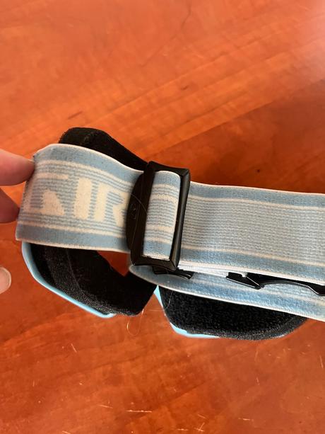 Lyžiarske okuliare giro, 