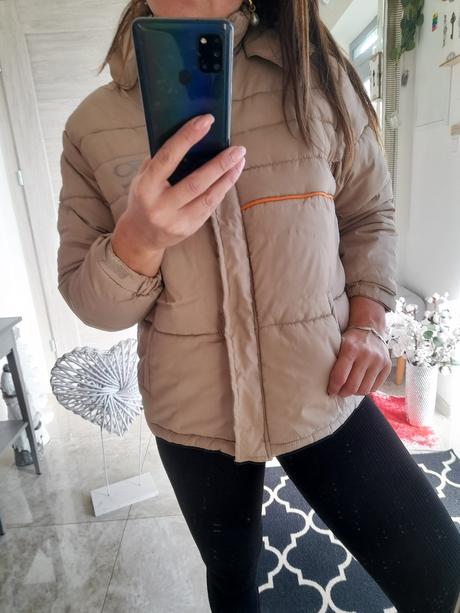 Béžová zimná bunda-152, 152