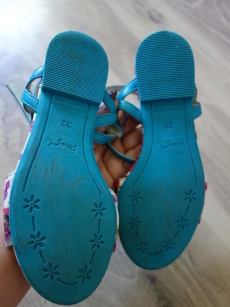 Sandálky desigual, 32