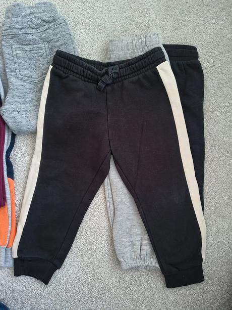 Oteplené, zateplené tepláky 92, h&m,92