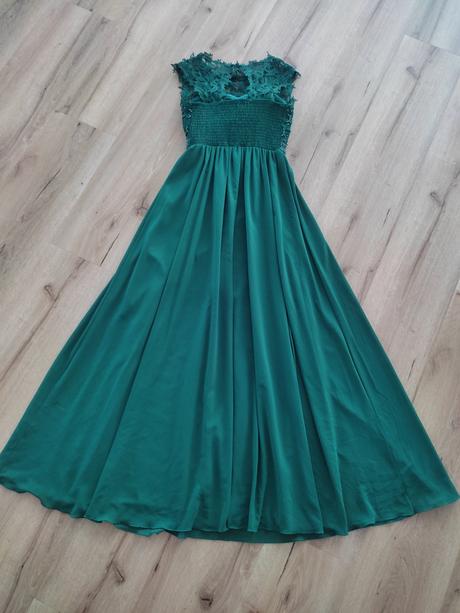 Slávnostné saty, m