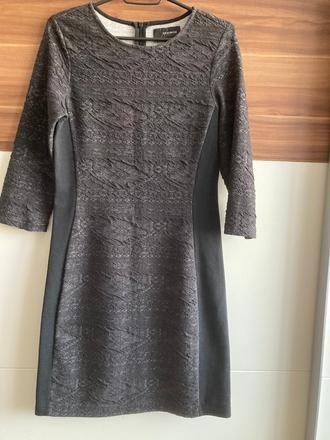 Šaty s poštovným, m