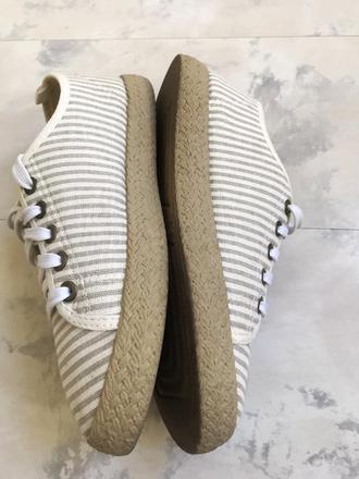 Ľanové prúžkované plátenky, 37