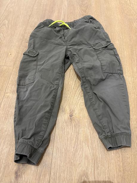 Balik oblecenia 110, 104–116