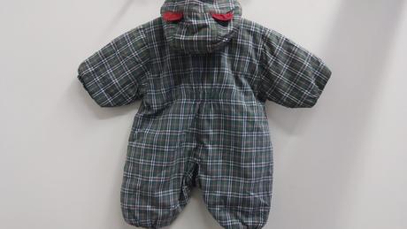 Kombinéza s uškami, 68