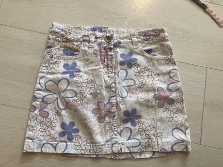 Dve podprsenky a next suknicka, next,116