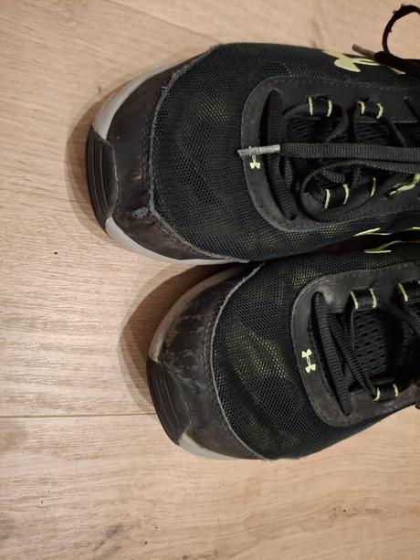 Under armour botasky na telocvik, under armour,39