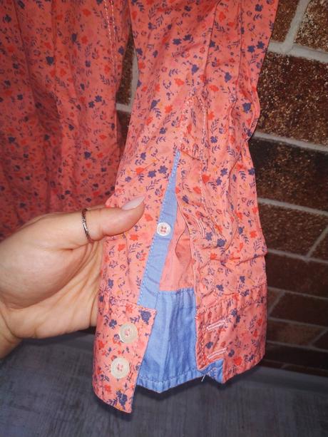 Kvietkovaná košeľa, 