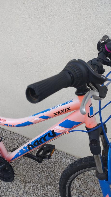 Dětské kolo xenix harry + přilba zdarma, harry,24