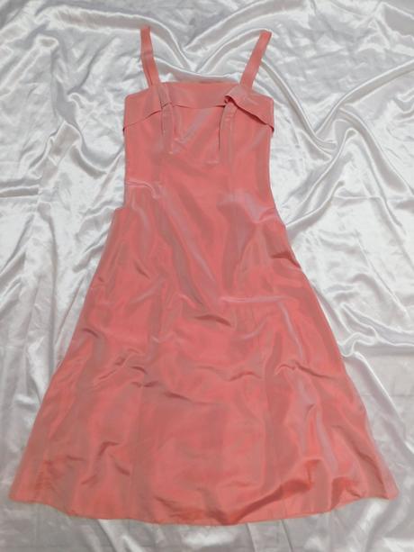 Luxusne pekne šaty na slavnost, 32