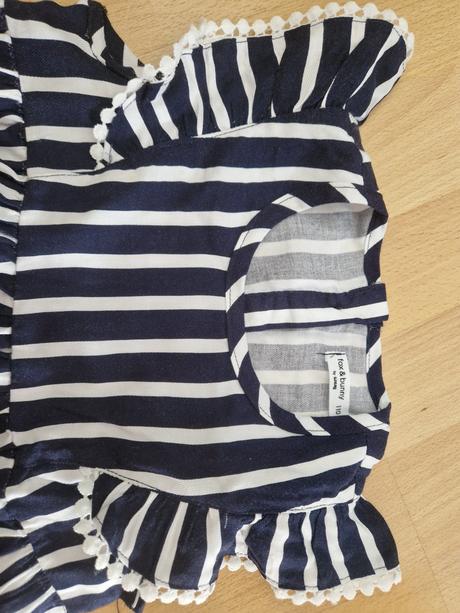 Dievčenské šaty, 110