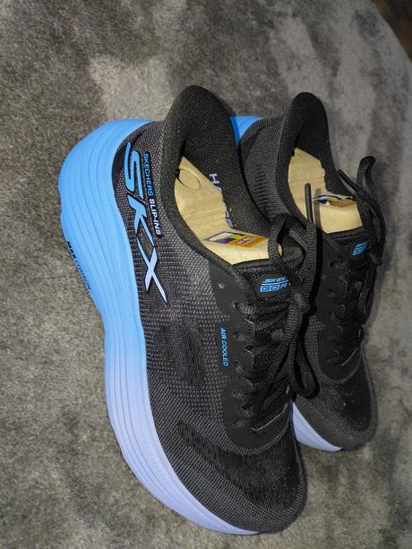 Skechers max cushioning slip-ins air cooled, skechers,40