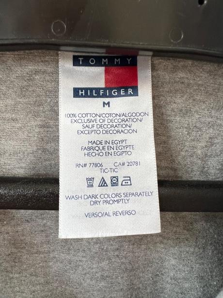 Tričko s výstrihom - m, m