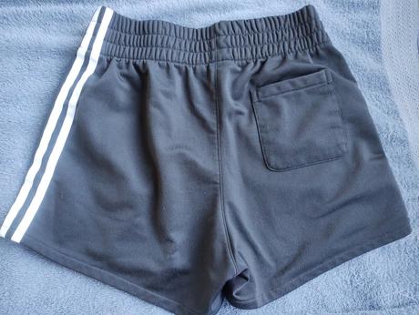 Šortky, adidas,34