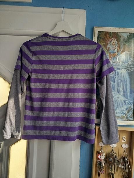 Pekné pásikavé tričko pre 9/10r., 134