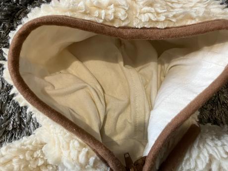 Runo vestička s kapucou, 110