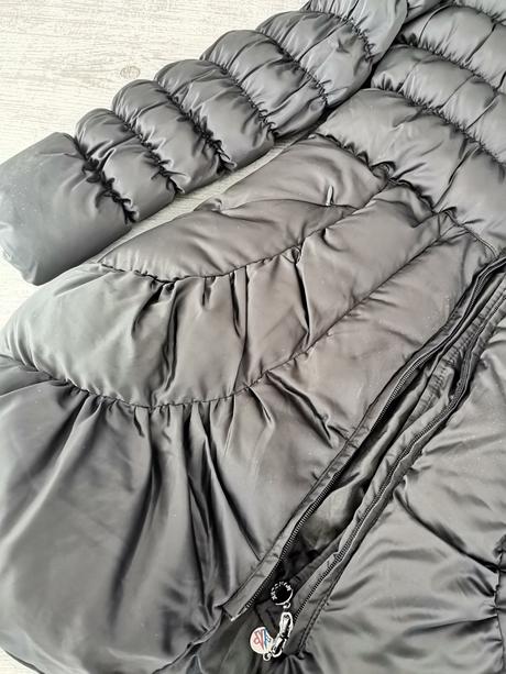 Nádherná moncler bunda, xl