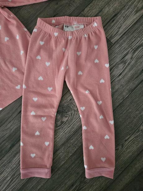 Pyžamko so srdiečkami h&m 98, h&m,98
