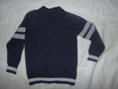 Tenký sveter na gombíky, 110