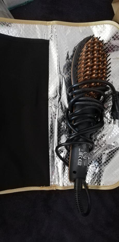 Vyrovnávacia kefa na vlasy, 