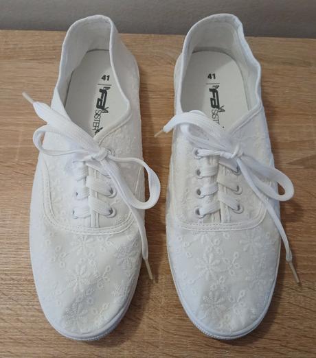 Biele tenisky, 41