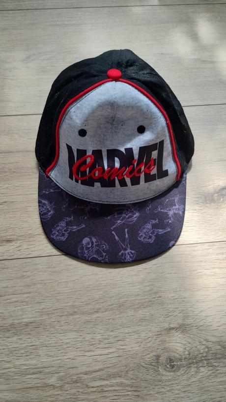 Marvel šiltovka nenosená, 