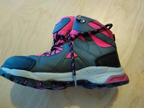 Trekingové topánky, 31