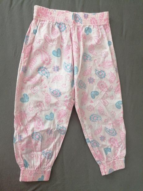 Ľahké letné nohavice, 98