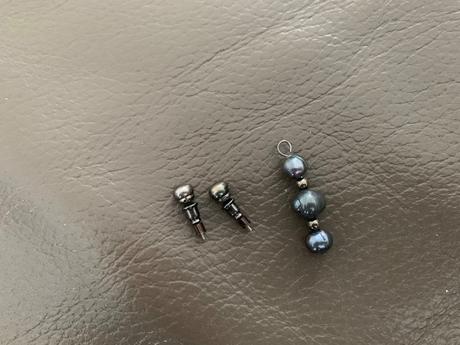 Nausnice a privesok, avon