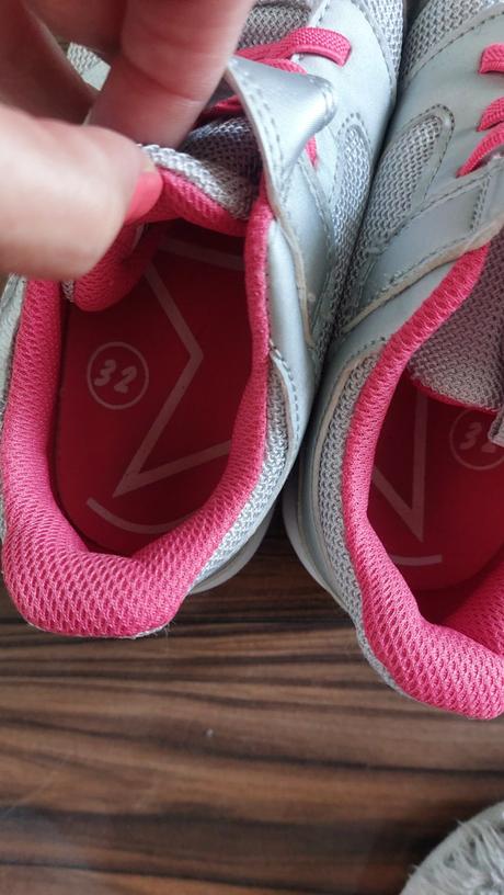 Botasky, authority,32