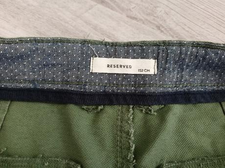 Nohavice 152, reserved,152