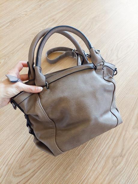 Kabelka accessories, 