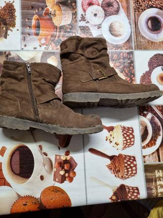 Dievčenské krátke čižmičky, 36