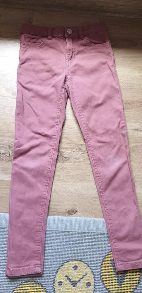 Nohavice č.134, 134