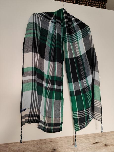 Karovaný šál, 