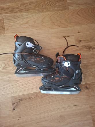 Chlapčenské korčule, 32