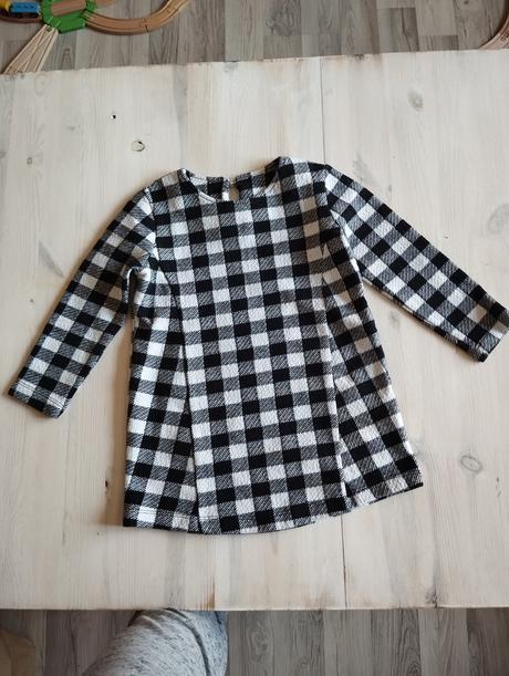 Teplé šaty, lupilu,86