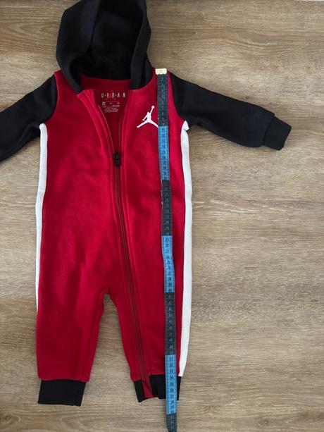 Jordan overal 6-9mes., air jordan,68