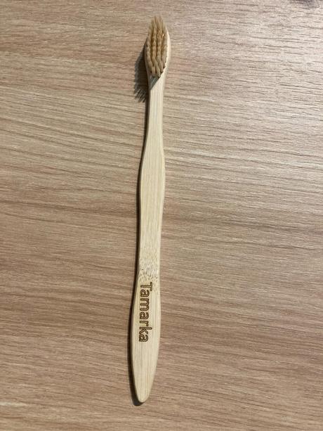 Laserom vypaľovana zubná kefka, 