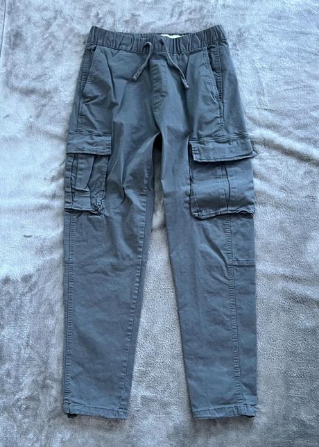 Pánske nohavice, bershka,m