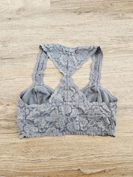 Cipkova podprsenka, 70b