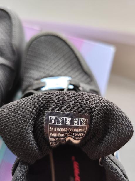 Tenisky skechers, skechers,39