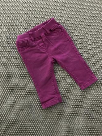 Ciklamenove rifle, chicco,62