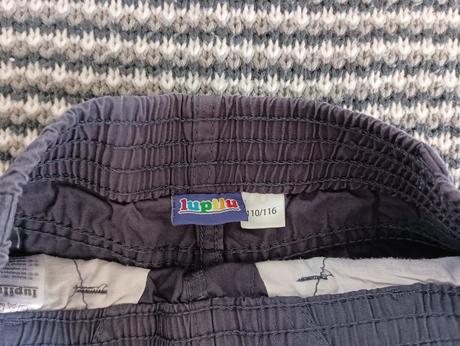 Kraťasy, lupilu,110