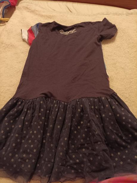 Šaty už aj s poštou, desigual,128