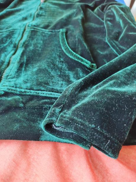 Smaragdová mikina, m