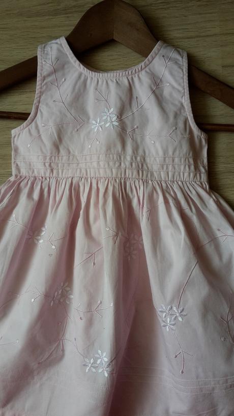 Šatôčky s vyšívanými kvietočkami, tiny ted,80 / 86 / 92