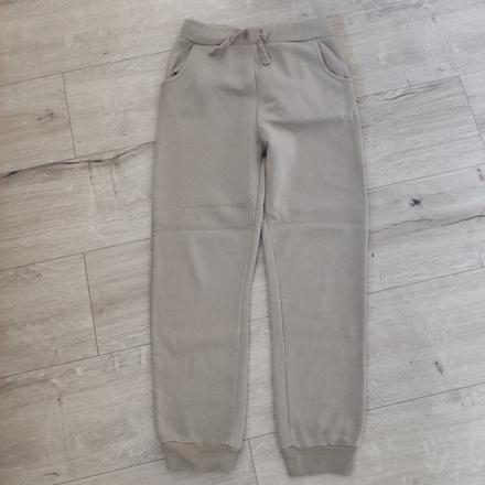 Tepláky, sinsay,146