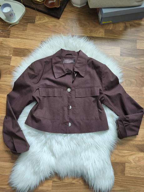 Dámske štýlové crop top sako, amisu,40